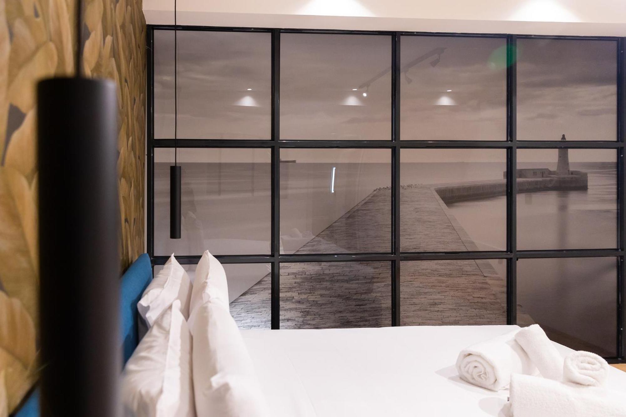 Florette Suite 1Br With Stunning Lounge Terrace By Arcobnb Floriana Eksteriør bilde