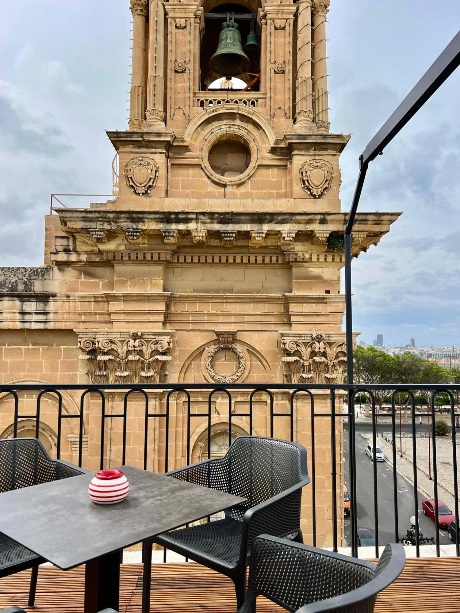 Florette Suite 1Br With Stunning Lounge Terrace By Arcobnb Floriana Eksteriør bilde